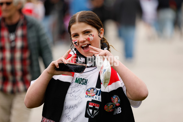 AFLW 2024 Round 02 - St Kilda v Sydney - A-53800474