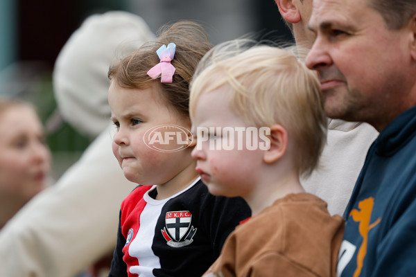 AFLW 2024 Round 02 - St Kilda v Sydney - A-53800475