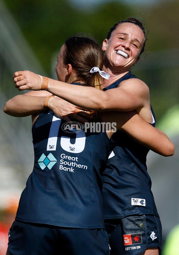 AFLW 2024 Round 02 - Gold Coast v Carlton - A-53800725