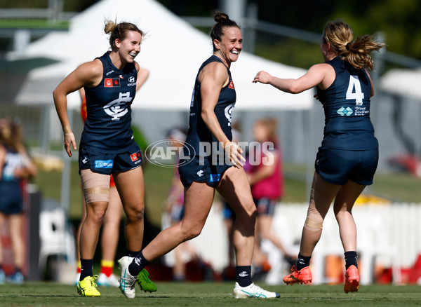 AFLW 2024 Round 02 - Gold Coast v Carlton - A-53800727