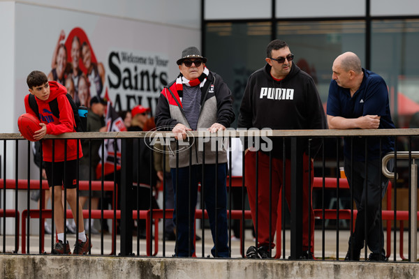 AFLW 2024 Round 02 - St Kilda v Sydney - A-53800780