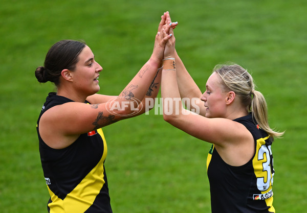 AFLW 2024 Round 02 - Richmond v GWS - A-53802920