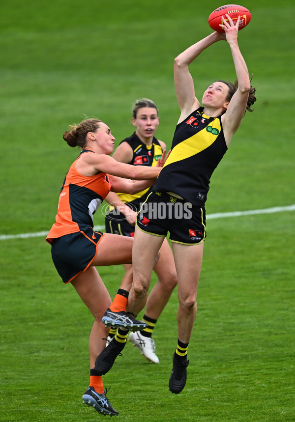 AFLW 2024 Round 02 - Richmond v GWS - A-53802936