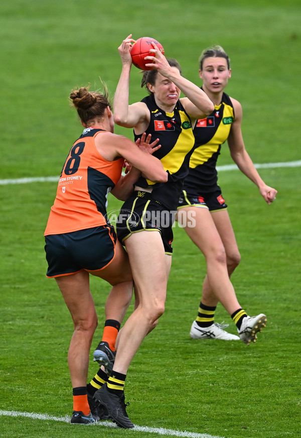 AFLW 2024 Round 02 - Richmond v GWS - A-53802940