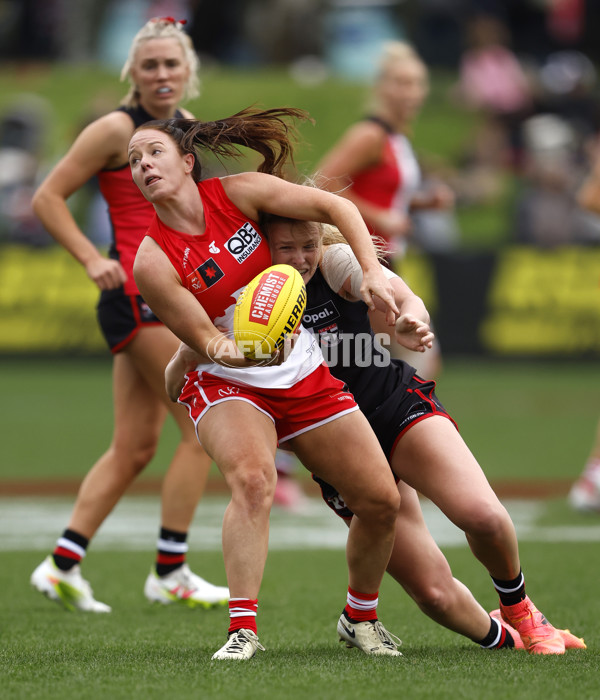 AFLW 2024 Round 02 - St Kilda v Sydney - A-53802942