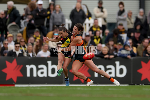 AFLW 2024 Round 02 - Richmond v GWS - A-53802991