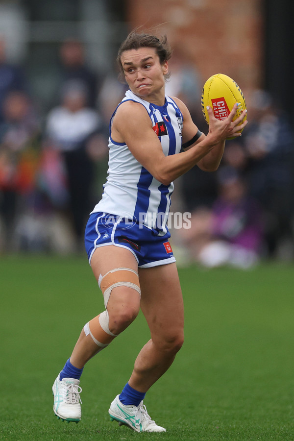 AFLW 2024 Round 02 - North Melbourne v Geelong - A-53803355