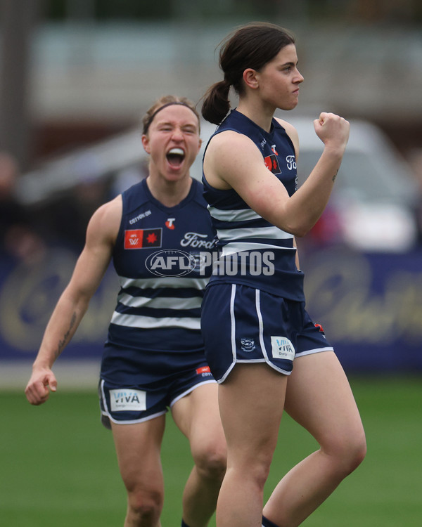 AFLW 2024 Round 02 - North Melbourne v Geelong - A-53805655