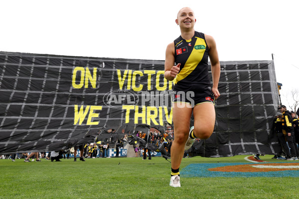 AFLW 2024 Round 02 - Richmond v GWS - A-53805677