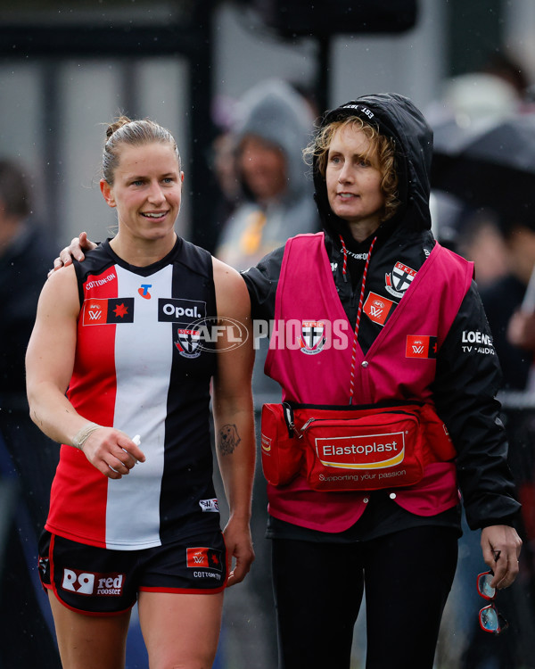 AFLW 2024 Round 02 - St Kilda v Sydney - A-53805696