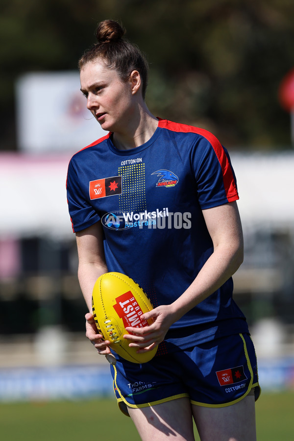 AFLW 2024 Round 02 - Fremantle v Adelaide - A-53805716