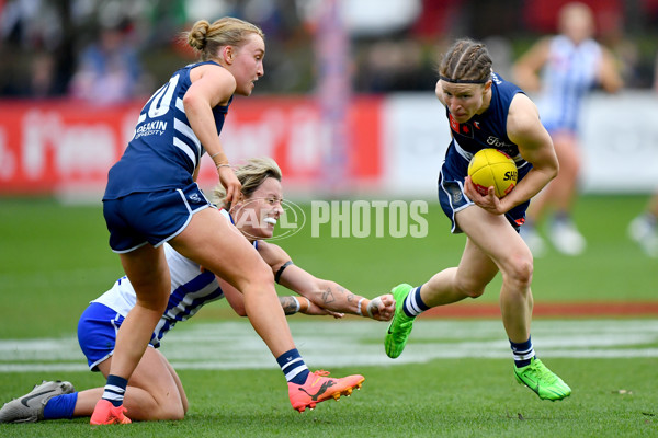 AFLW 2024 Round 02 - North Melbourne v Geelong - A-53806170