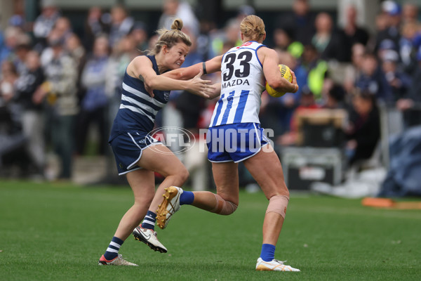 AFLW 2024 Round 02 - North Melbourne v Geelong - A-53806184