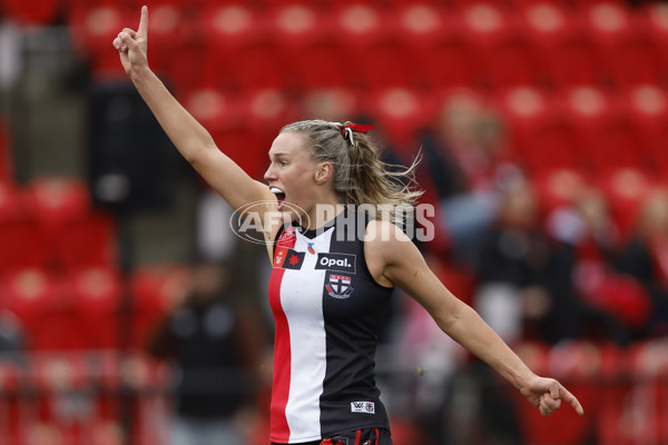 AFLW 2024 Round 02 - St Kilda v Sydney - A-53808392