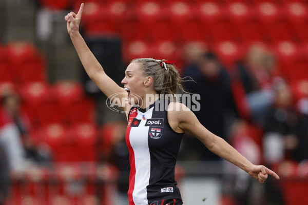 AFLW 2024 Round 02 - St Kilda v Sydney - A-53808393