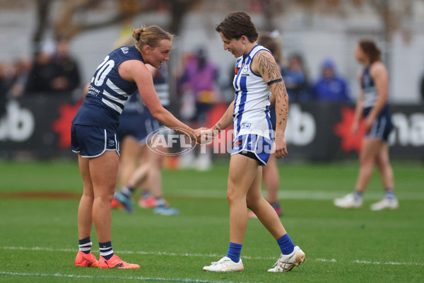 AFLW 2024 Round 02 - North Melbourne v Geelong - A-53809031