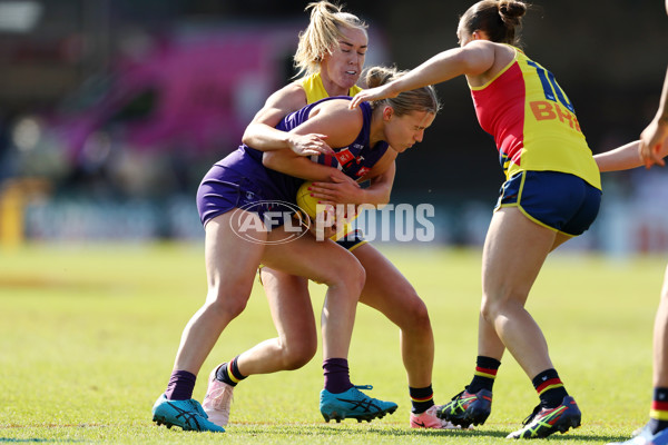 AFLW 2024 Round 02 - Fremantle v Adelaide - A-53809044