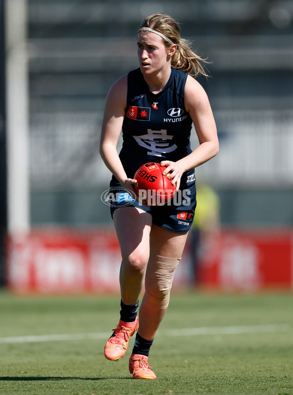 AFLW 2024 Round 02 - Gold Coast v Carlton - A-53810894