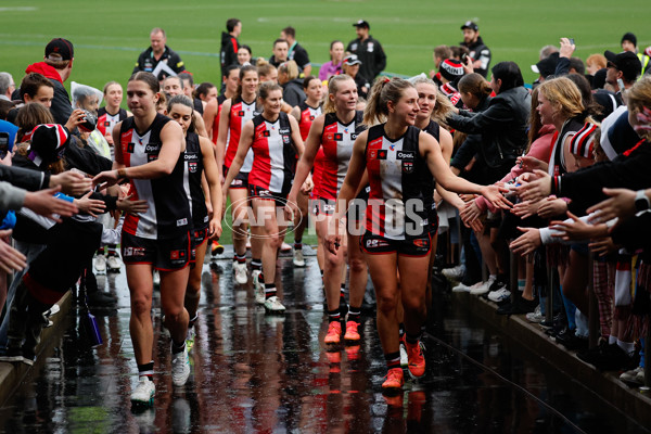 AFLW 2024 Round 02 - St Kilda v Sydney - A-53810951