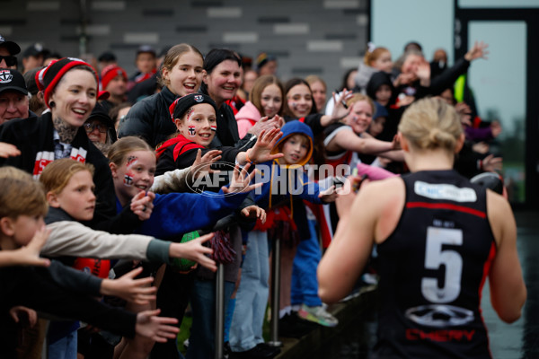 AFLW 2024 Round 02 - St Kilda v Sydney - A-53810956