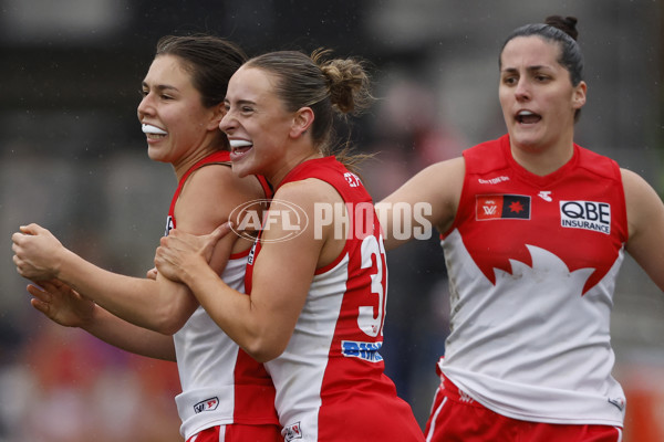 AFLW 2024 Round 02 - St Kilda v Sydney - A-53813656