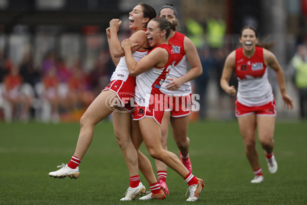 AFLW 2024 Round 02 - St Kilda v Sydney - A-53813658