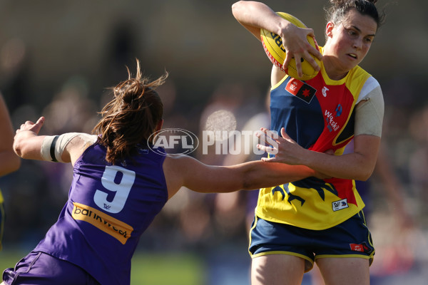 AFLW 2024 Round 02 - Fremantle v Adelaide - A-53813682