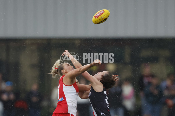 AFLW 2024 Round 02 - St Kilda v Sydney - A-53814126