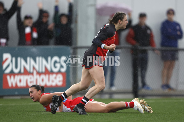AFLW 2024 Round 02 - St Kilda v Sydney - A-53814181