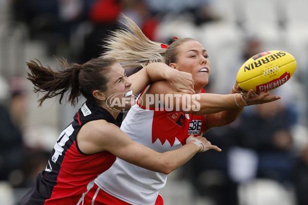 AFLW 2024 Round 02 - St Kilda v Sydney - A-53816413