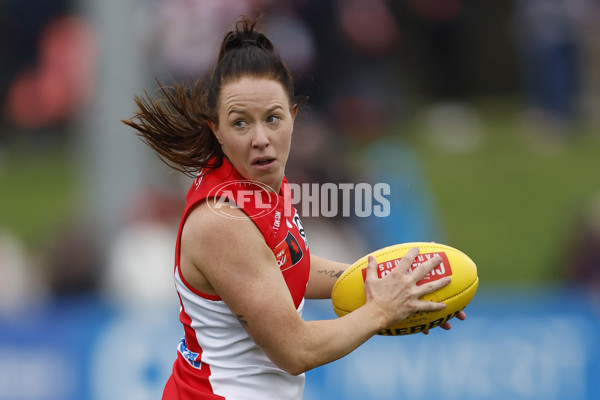 AFLW 2024 Round 02 - St Kilda v Sydney - A-53816418
