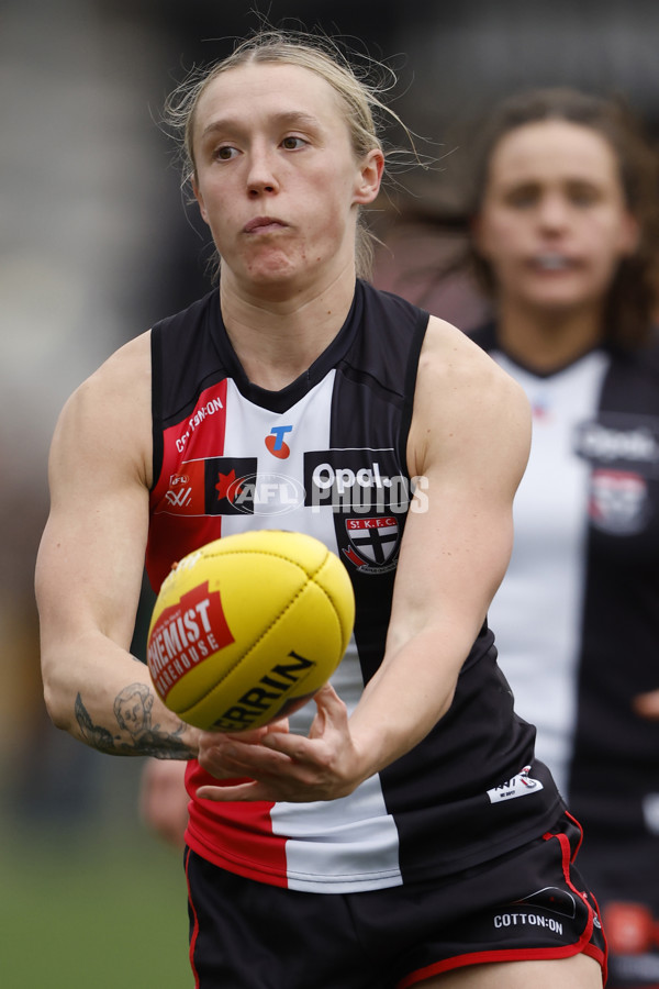 AFLW 2024 Round 02 - St Kilda v Sydney - A-53816924