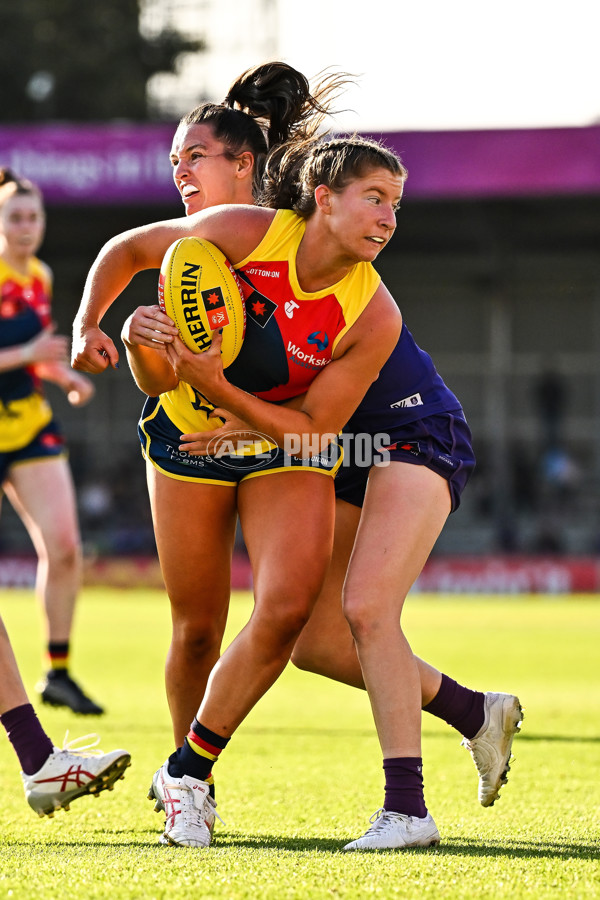 AFLW 2024 Round 02 - Fremantle v Adelaide - A-53819425