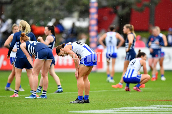 AFLW 2024 Round 02 - North Melbourne v Geelong - A-53819438