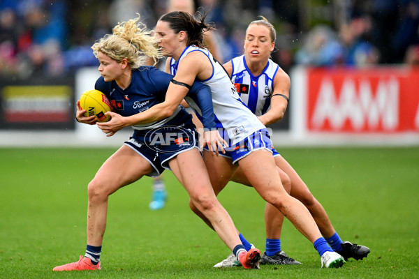 AFLW 2024 Round 02 - North Melbourne v Geelong - A-53819442