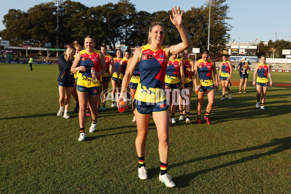 AFLW 2024 Round 02 - Fremantle v Adelaide - A-53821407