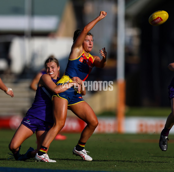 AFLW 2024 Round 02 - Fremantle v Adelaide - A-53821469