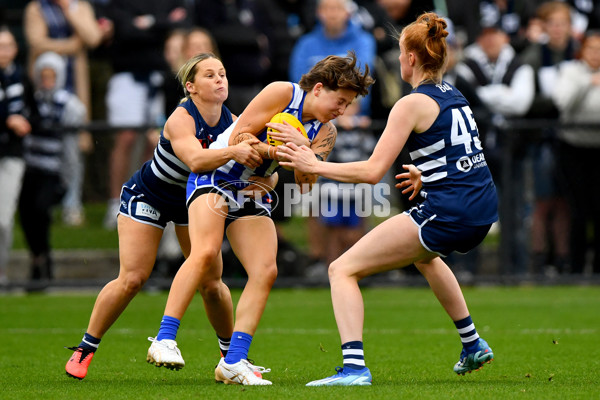 AFLW 2024 Round 02 - North Melbourne v Geelong - A-53822740