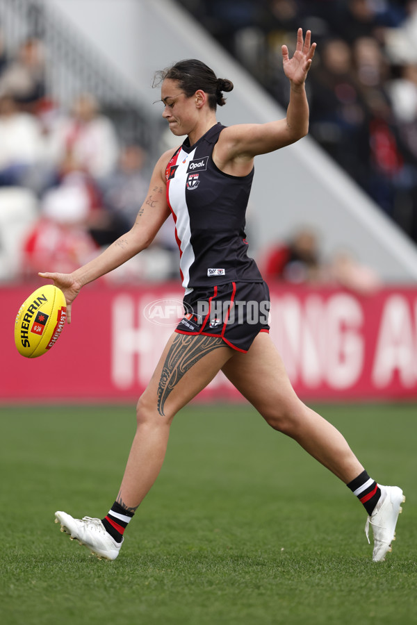 AFLW 2024 Round 02 - St Kilda v Sydney - A-53826008