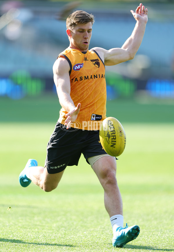 AFL 2024 Training - Hawthorn 120924 - A-53980487