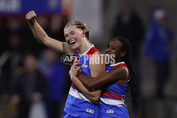 AFLW 2024 Round 03 - Western Bulldogs v West Coast - A-53980541