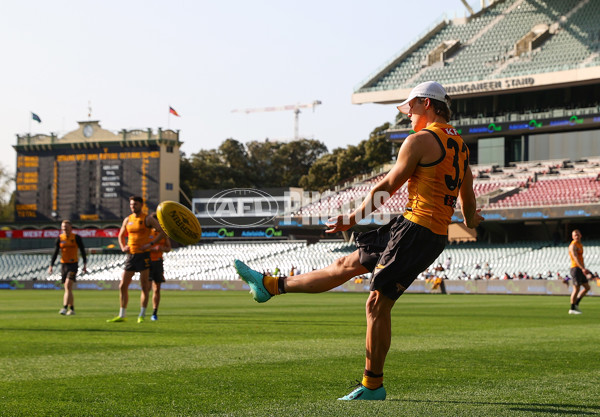 AFL 2024 Training - Hawthorn 120924 - A-53980904