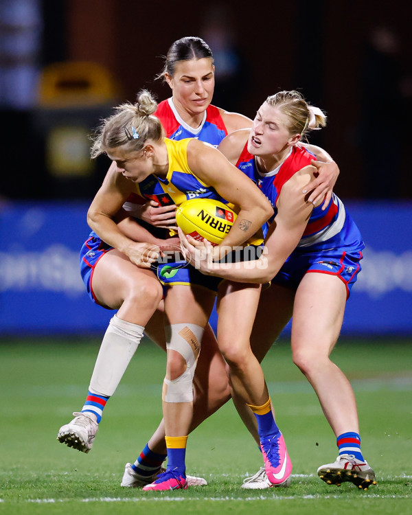 AFLW 2024 Round 03 - Western Bulldogs v West Coast - A-53983453