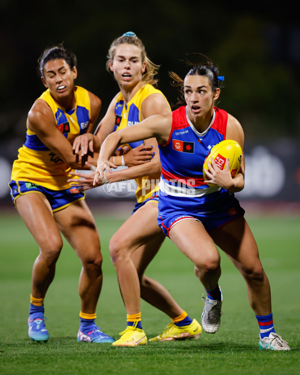 AFLW 2024 Round 03 - Western Bulldogs v West Coast - A-53983915