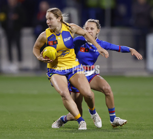 AFLW 2024 Round 03 - Western Bulldogs v West Coast - A-53983988