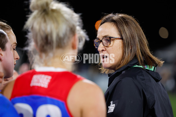 AFLW 2024 Round 03 - Western Bulldogs v West Coast - A-53986138