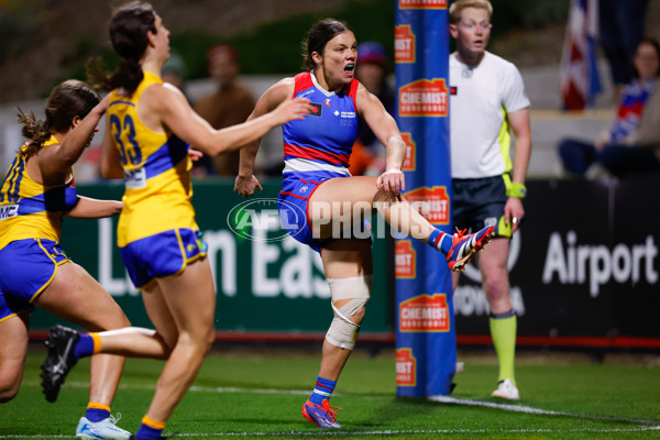 AFLW 2024 Round 03 - Western Bulldogs v West Coast - A-53986148