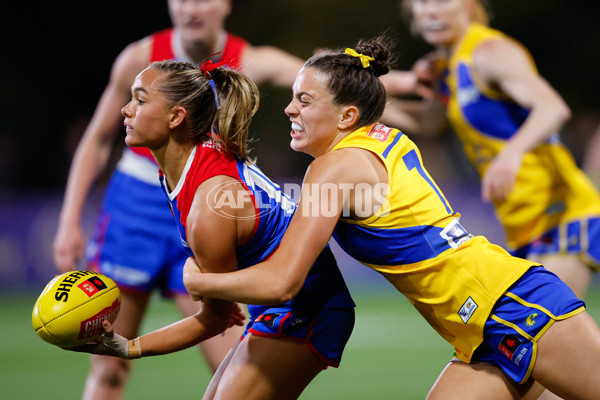 AFLW 2024 Round 03 - Western Bulldogs v West Coast - A-53986151