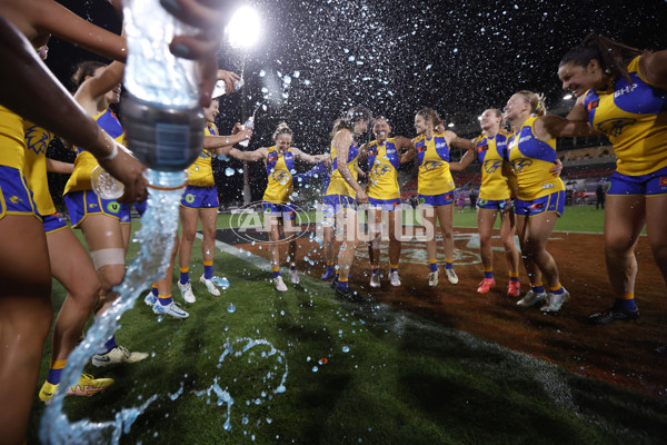 AFLW 2024 Round 03 - Western Bulldogs v West Coast - A-53986180