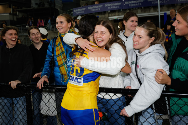 AFLW 2024 Round 03 - Western Bulldogs v West Coast - A-53986212